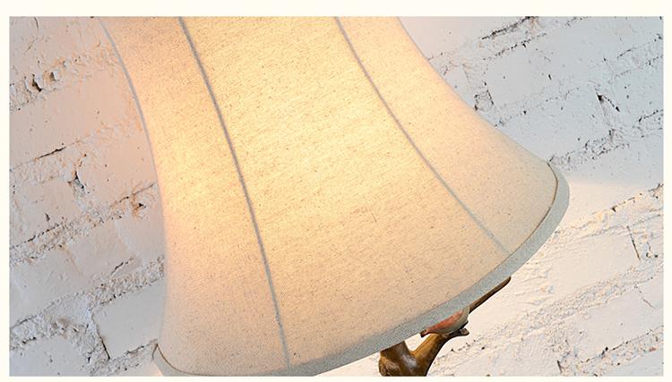 Tree and birds wooden table lamp