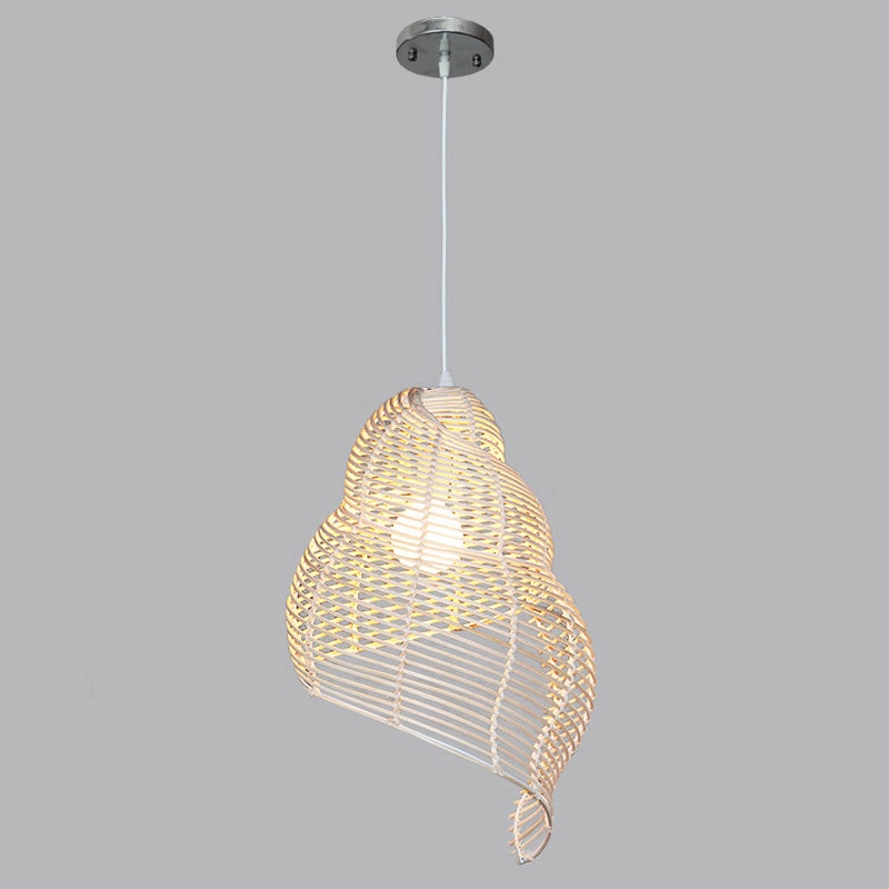 Rattan shell pendant light