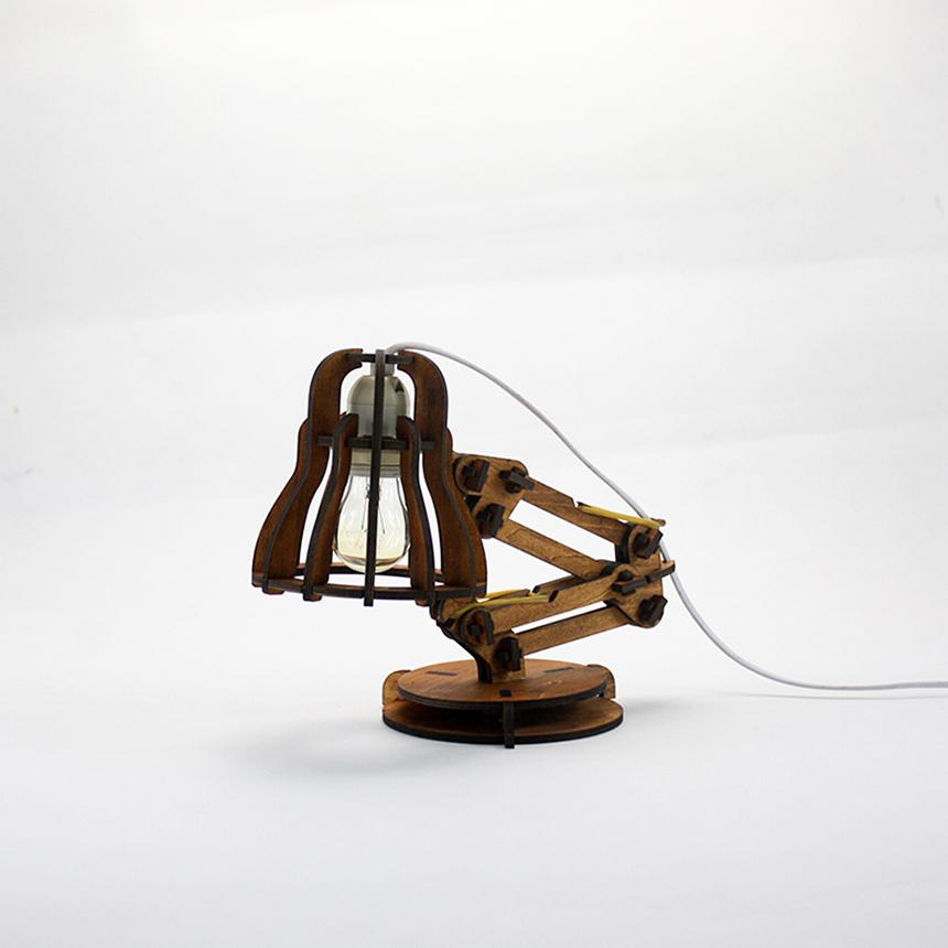 Vintage looking Wooden  table lamp